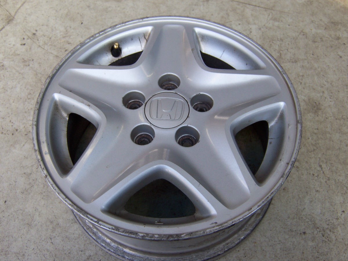 Honda Original 6x15 5x114,3 ET45