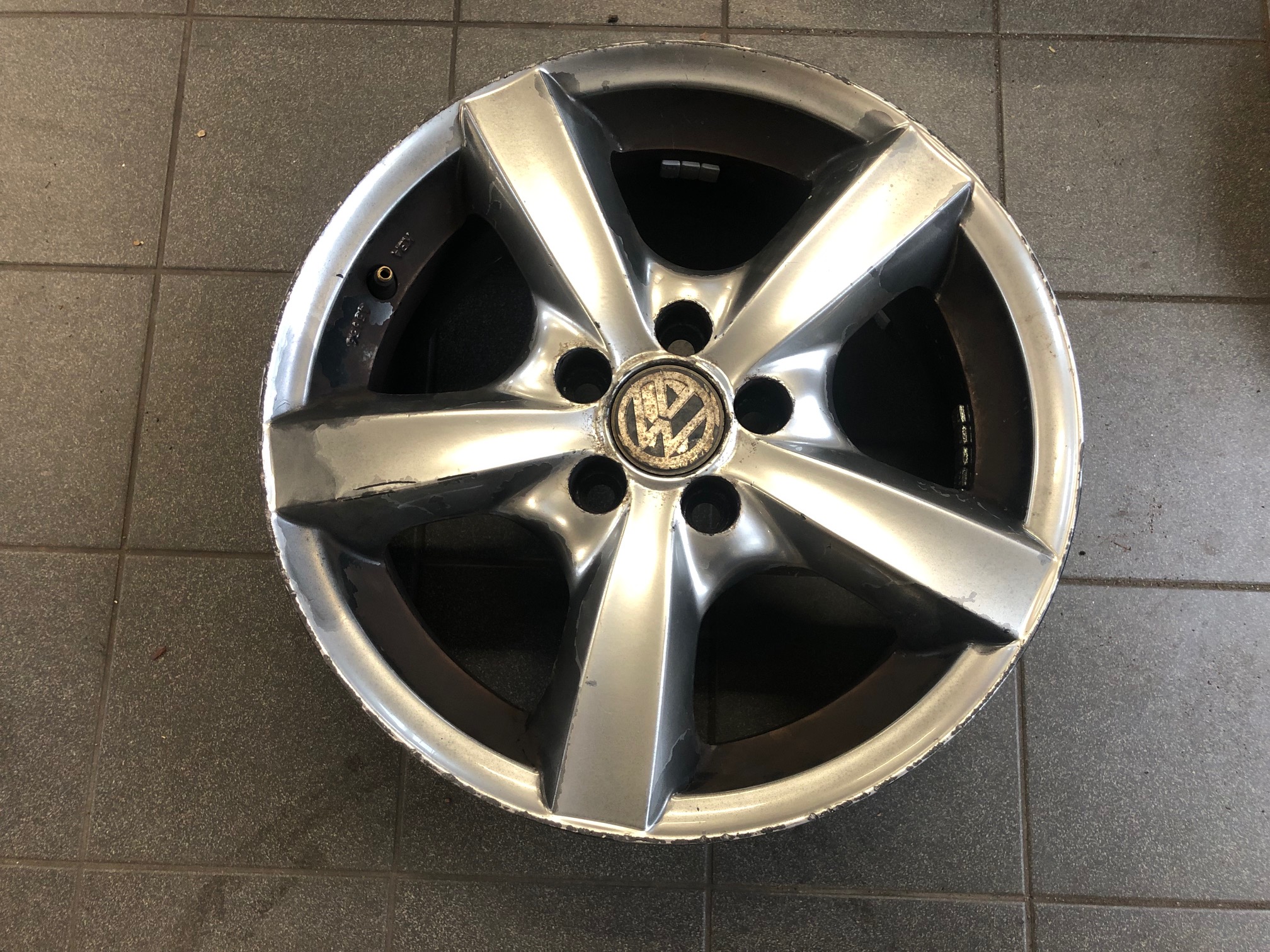 Škoda VW Audi neoriginál 6,5x15 5x100 ET38