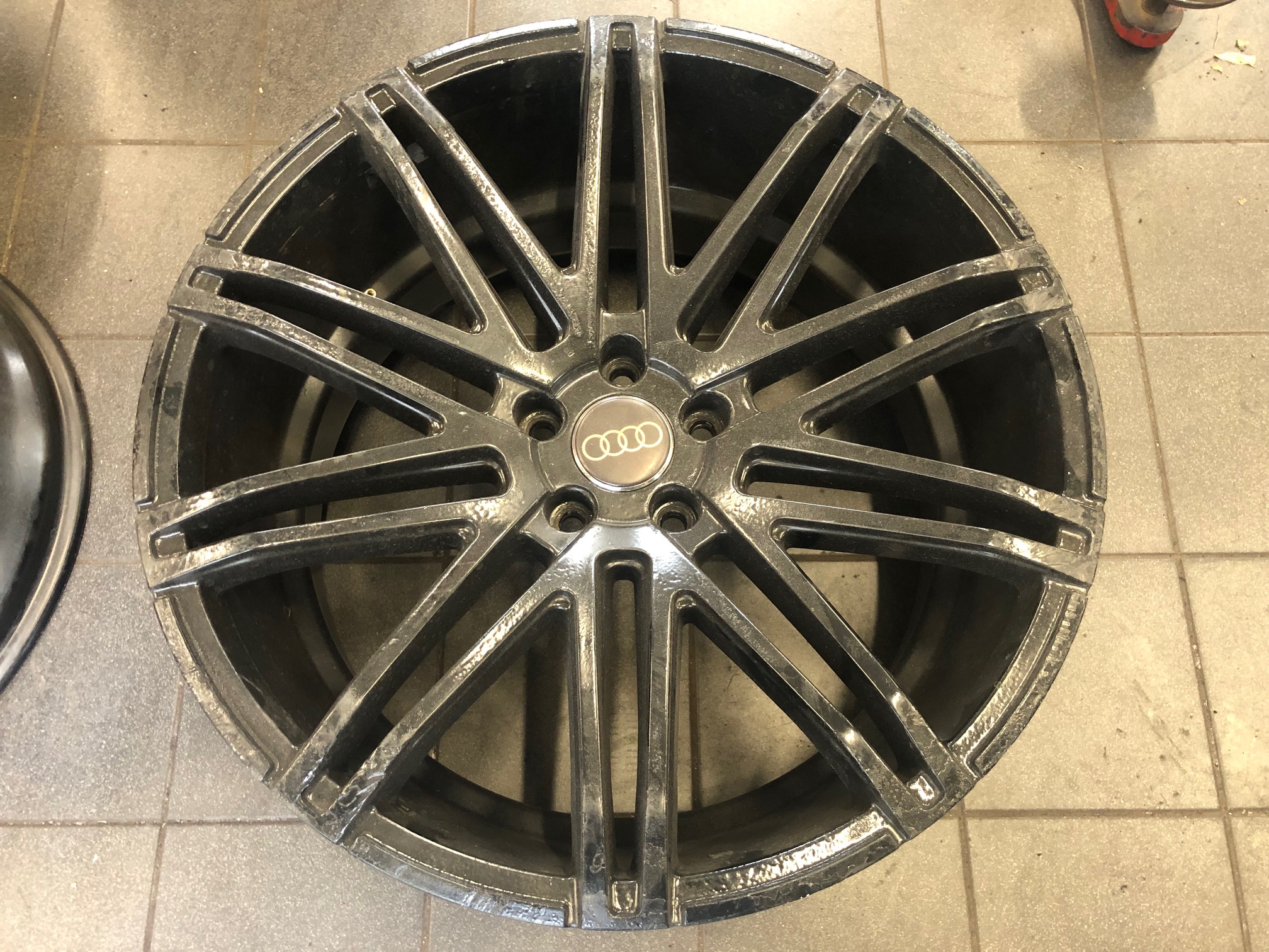 Audi neoriginál 10x20 5x112 ET38