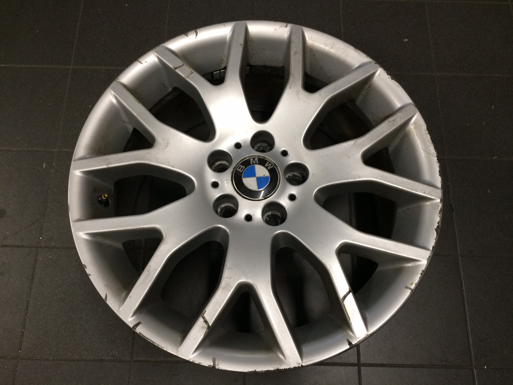 BMW X5 originál (6774396) 9x19 5x120 ET48