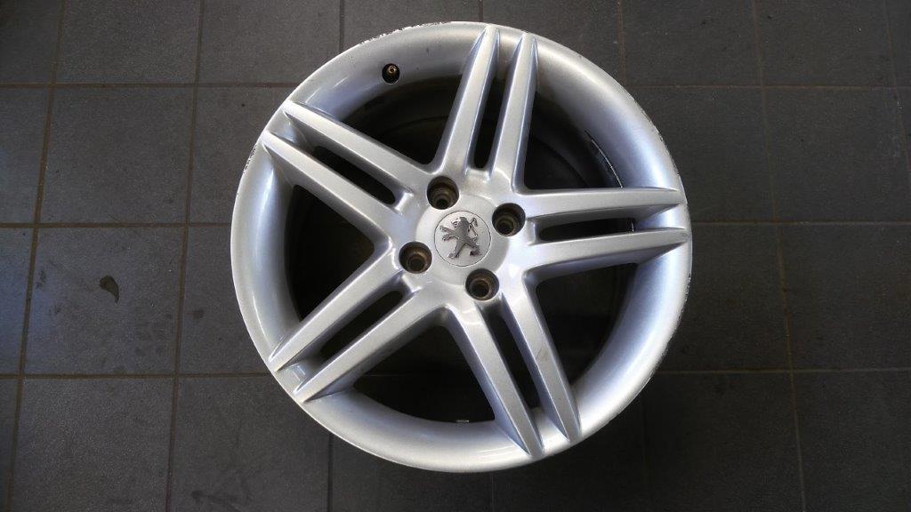 Peugeot originál 7,5x17 4x108 ET31